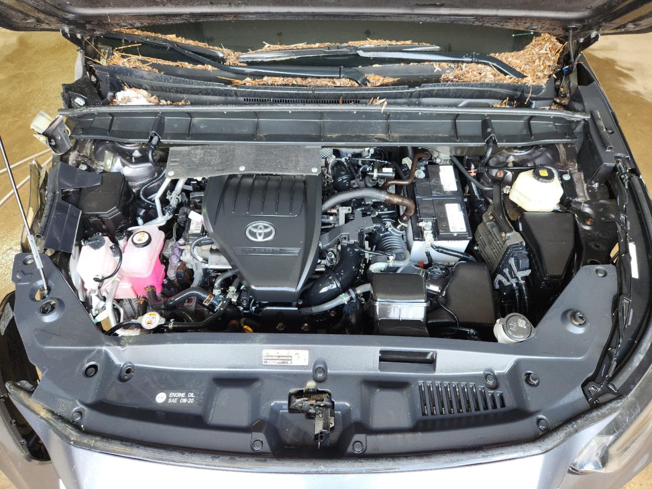 2023 Toyota Highlander Xle Gray vin: 5TDKDRAH3PS001110 Damage: Core Support, Broken, Replacement Required