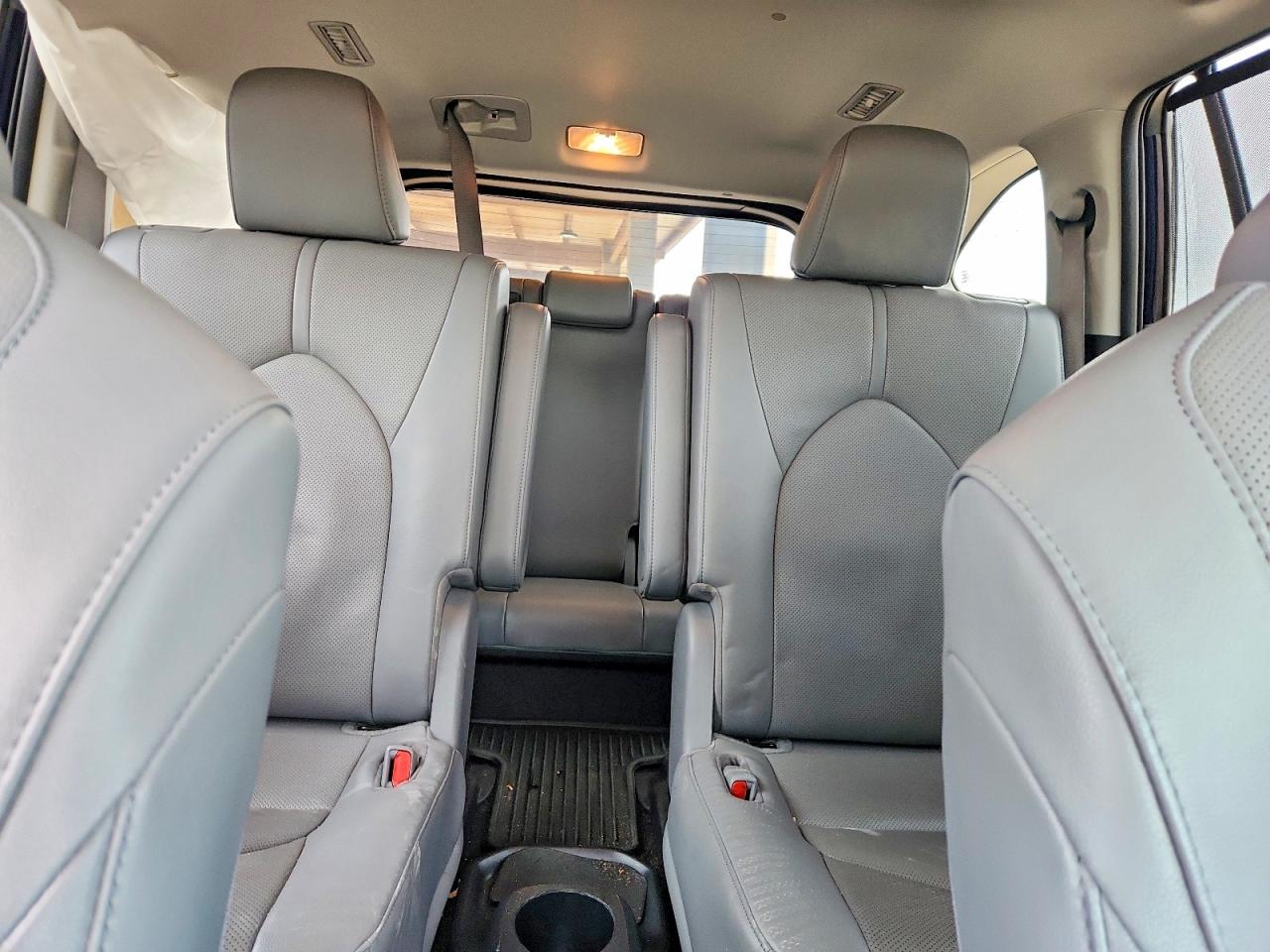 2023 Toyota Highlander Limited Blue vin: 5TDKDRAH4PS019809