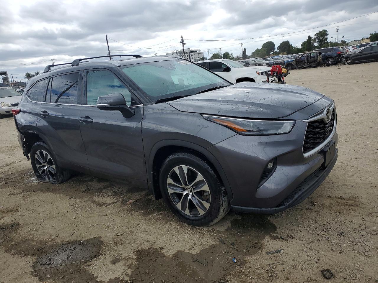 2023 Toyota Highlander Xle Gray vin: 5TDKDRAH6PS524377