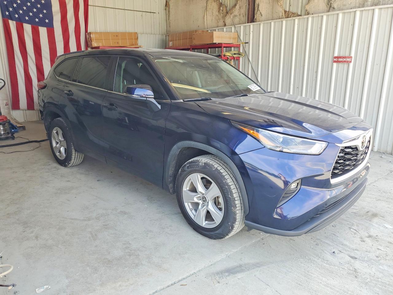 2023 Toyota Highlander Le Blue vin: 5TDKDRAHXPS033214