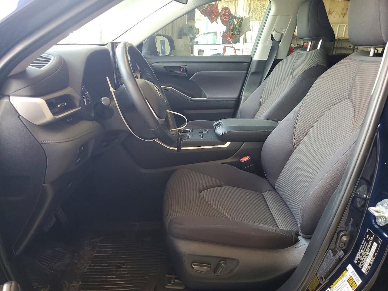2023 Toyota Highlander Le Blue vin: 5TDKDRAHXPS033214