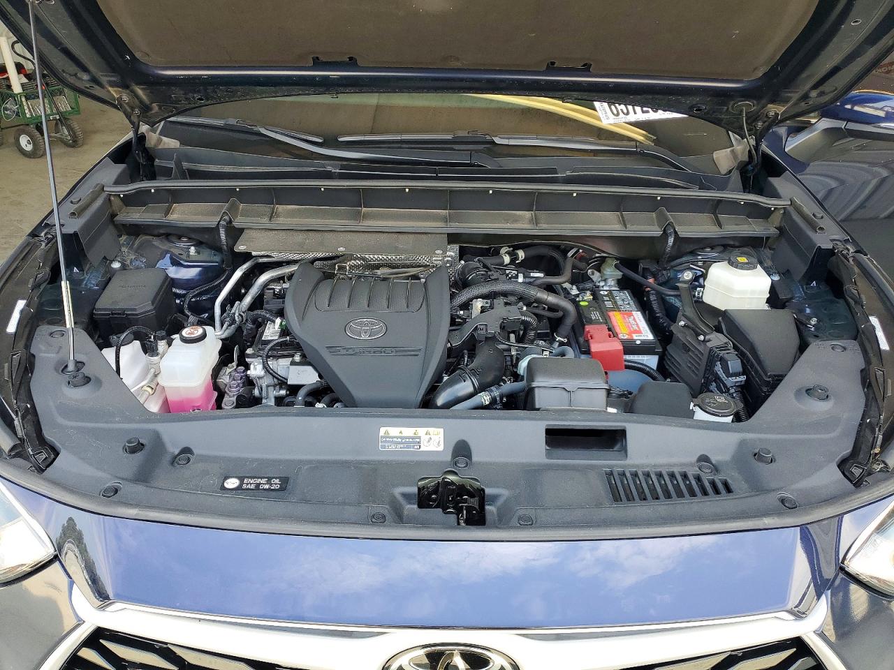 2023 Toyota Highlander Le Blue vin: 5TDKDRAHXPS033214
