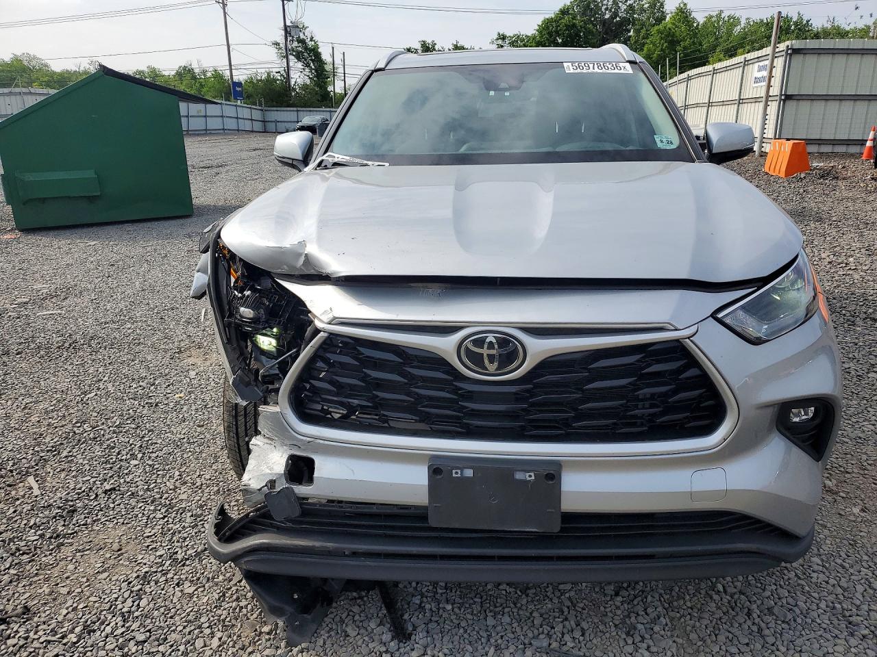 2023 Toyota Highlander Xle Silver vin: 5TDKDRBH2PS045307