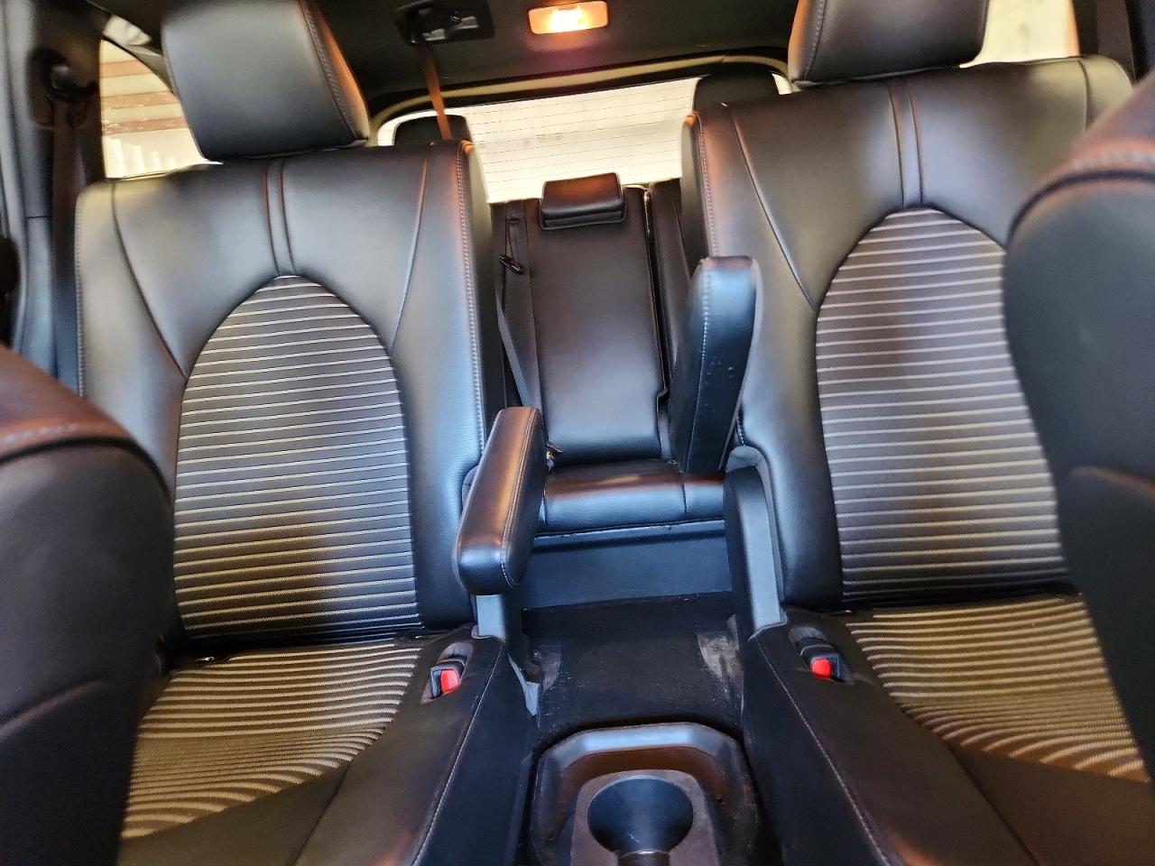 2023 Toyota Highlander Xse Gray vin: 5TDKDRBH5PS004637