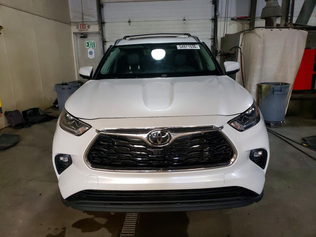 2024 Toyota Highlander Limited Белый vin: 5TDKDRBH5RS537607