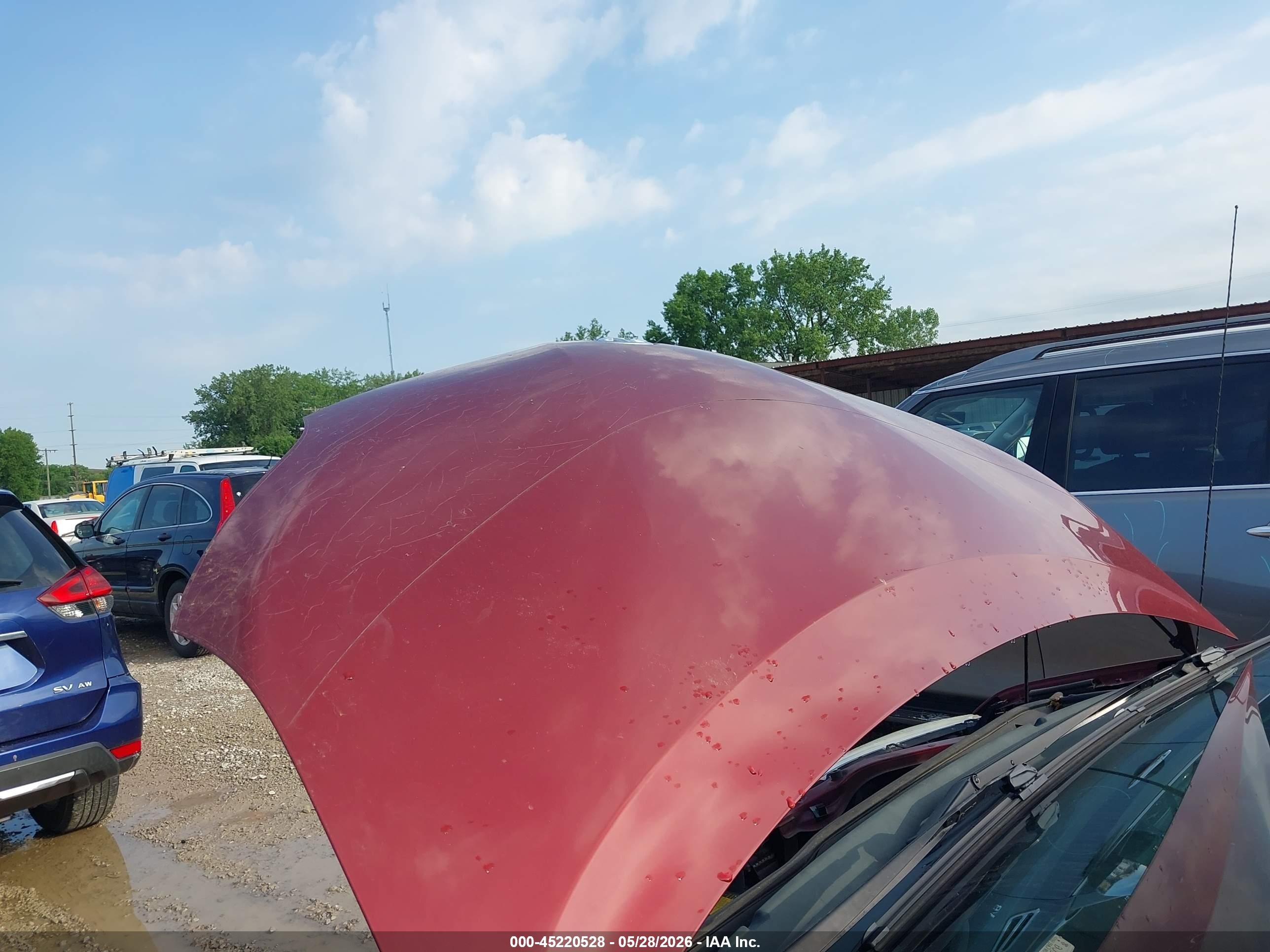 2011 Toyota Sienna Le V6 Red vin: 5TDKK3DC0BS016269