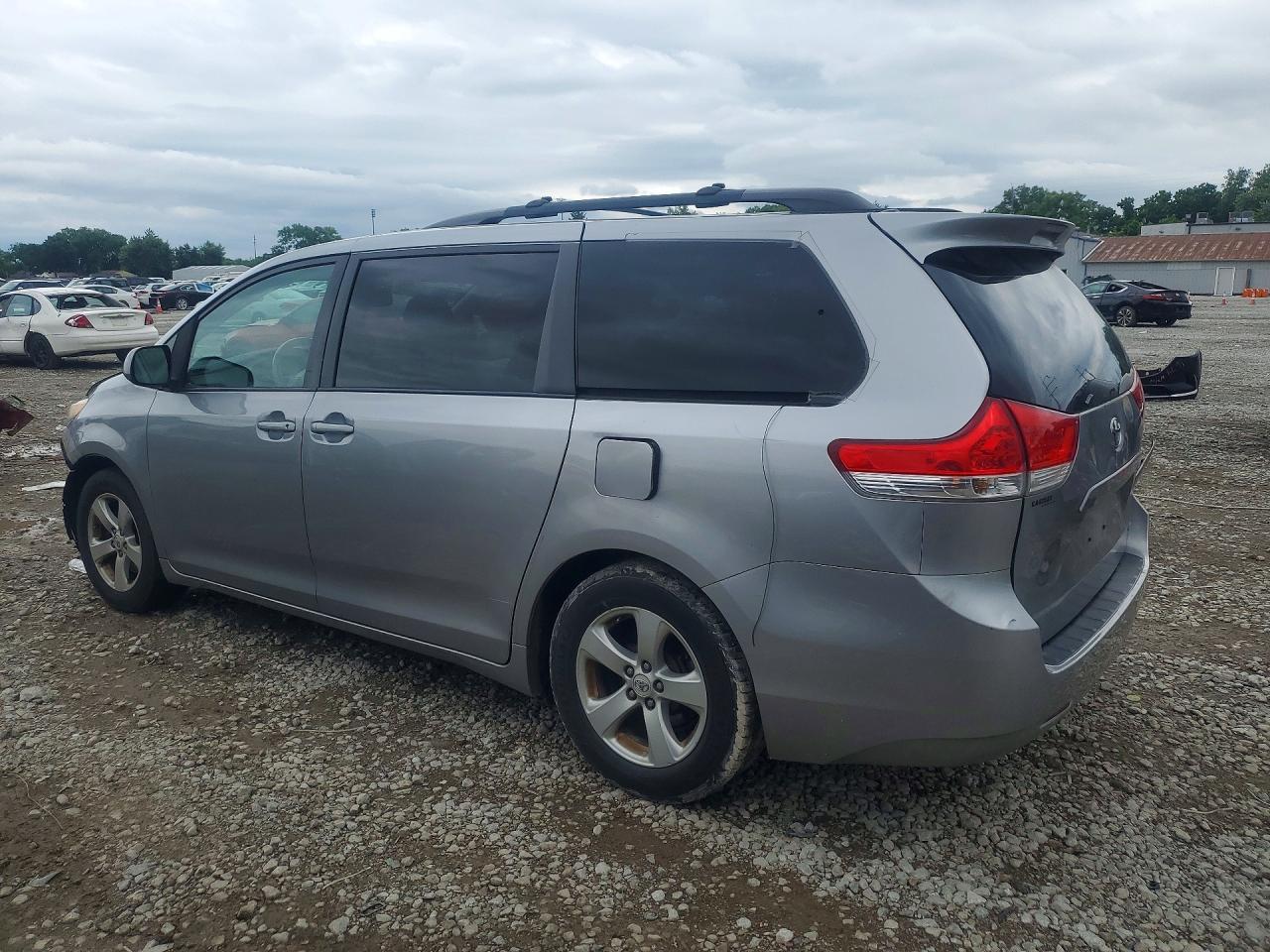 2011 Toyota Sienna Le Gray vin: 5TDKK3DC0BS158833