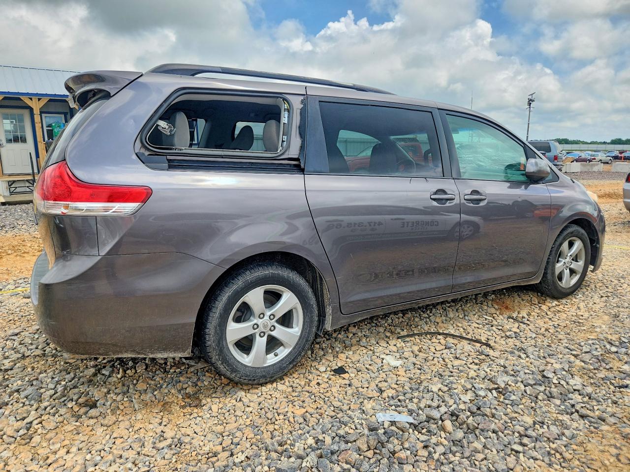 2012 Toyota Sienna Le Charcoal vin: 5TDKK3DC0CS196192