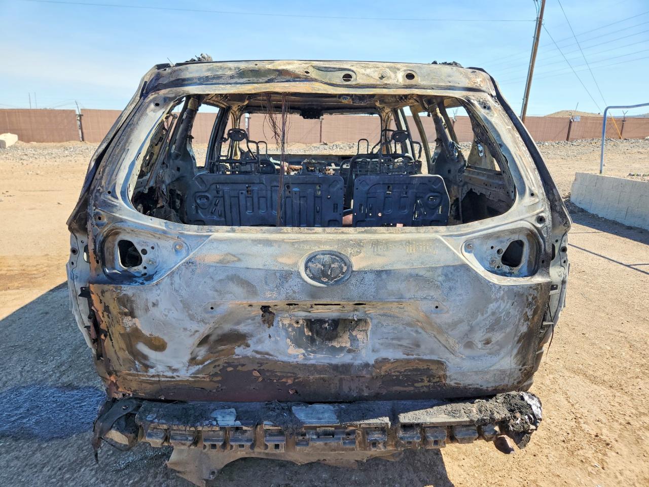 2012 Toyota Sienna Le Burn vin: 5TDKK3DC0CS260117