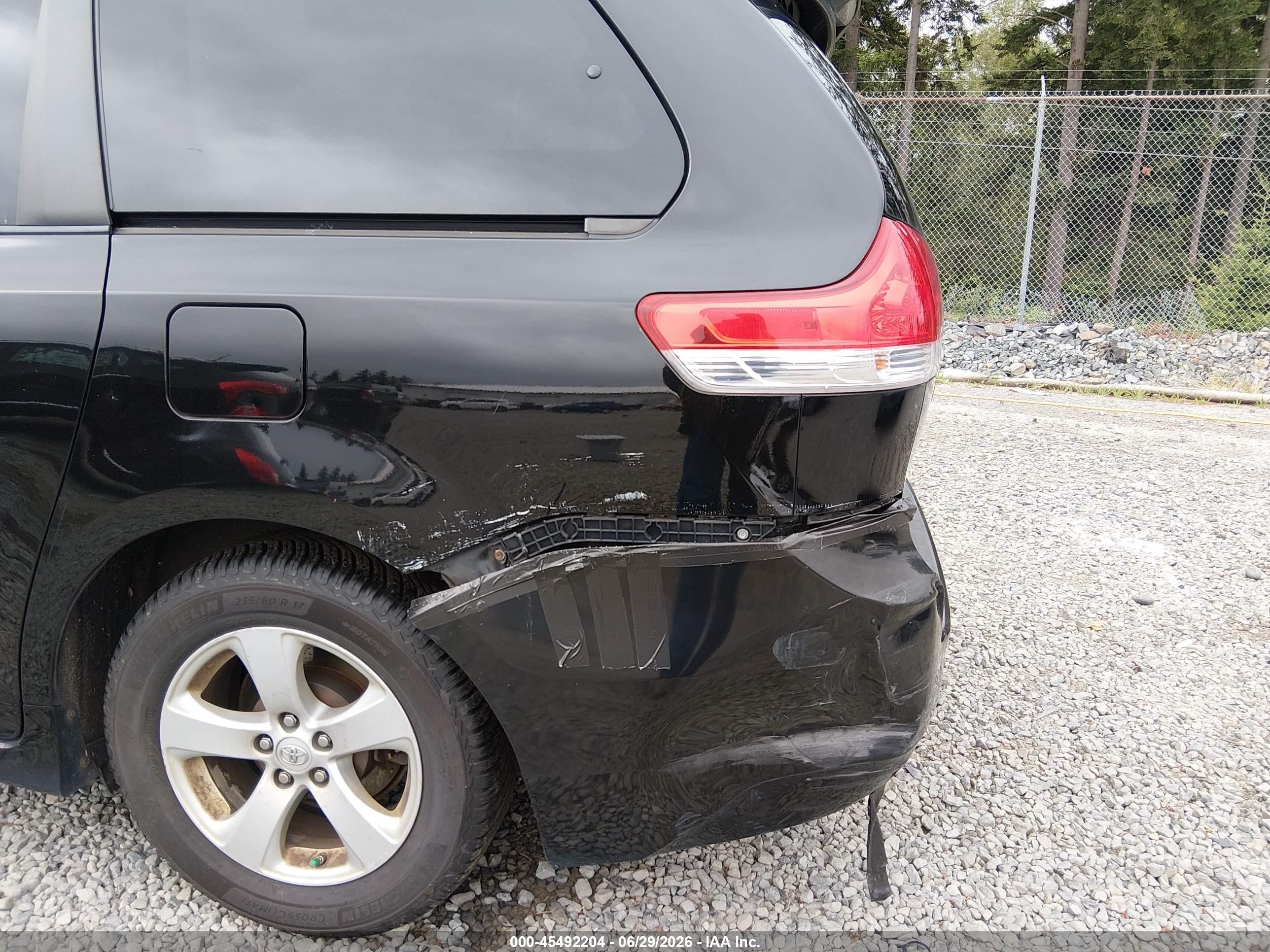 2013 Toyota Sienna Le V6 8 Passenger Black vin: 5TDKK3DC0DS307096