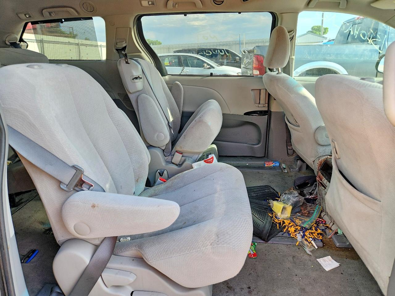 2013 Toyota Sienna Le Gray vin: 5TDKK3DC0DS323864