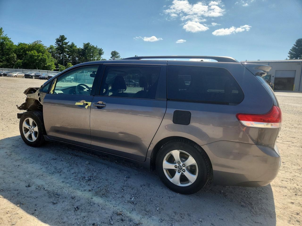 2014 Toyota Sienna Le Gray vin: 5TDKK3DC0ES474785