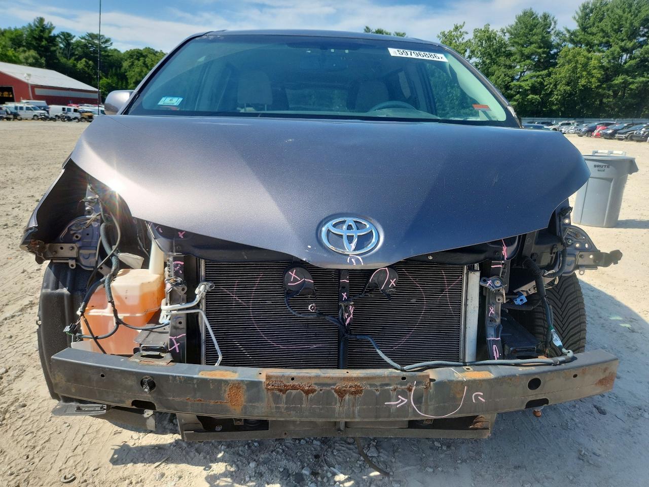 2014 Toyota Sienna Le Gray vin: 5TDKK3DC0ES474785