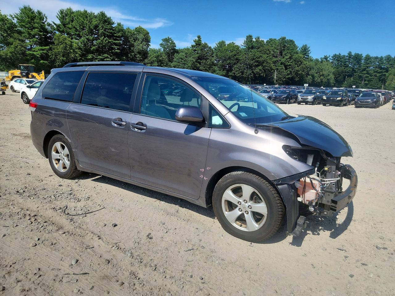 2014 Toyota Sienna Le Gray vin: 5TDKK3DC0ES474785