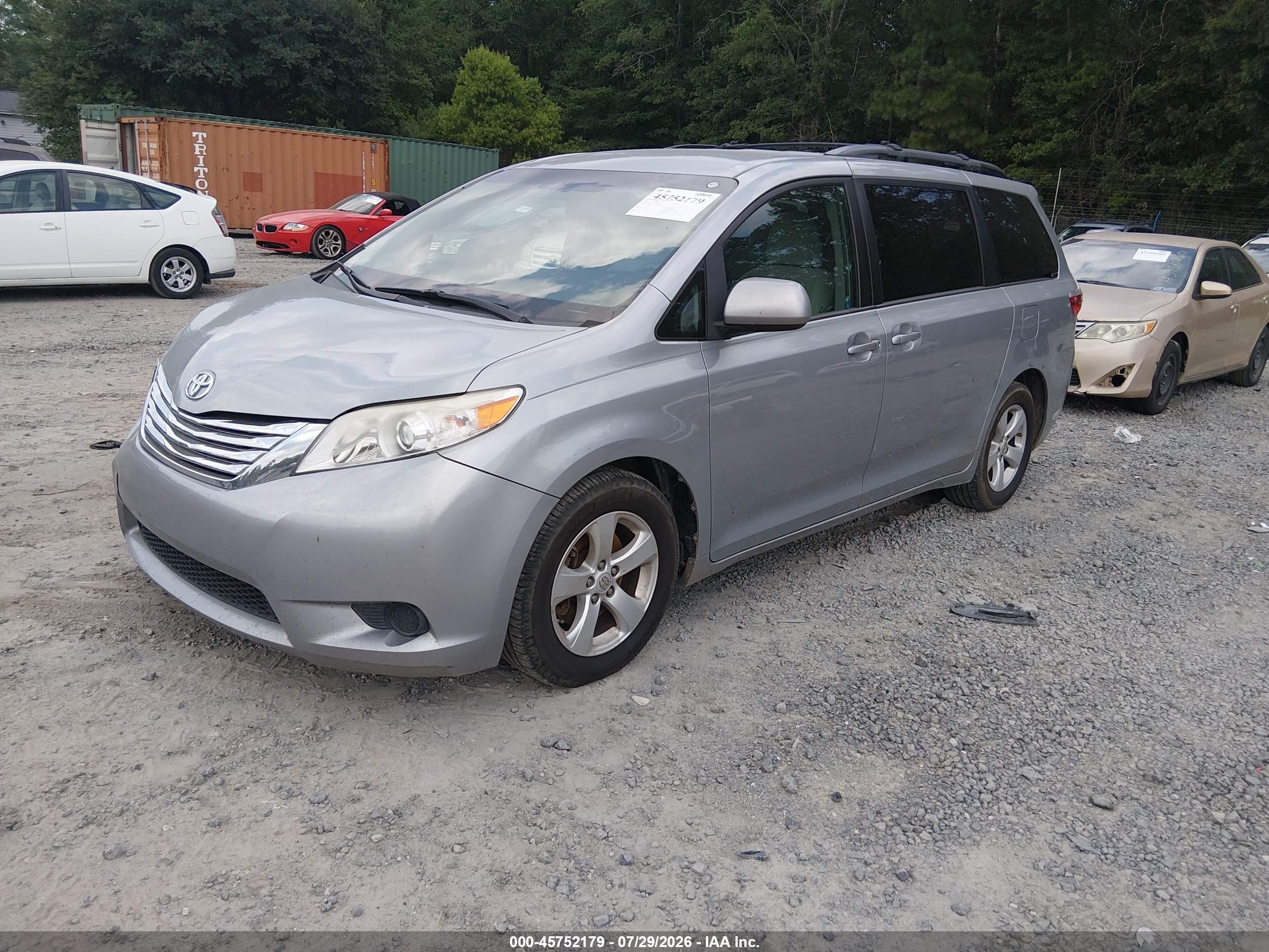 2015 Toyota Sienna Le 8 Passenger Серый vin: 5TDKK3DC0FS629899