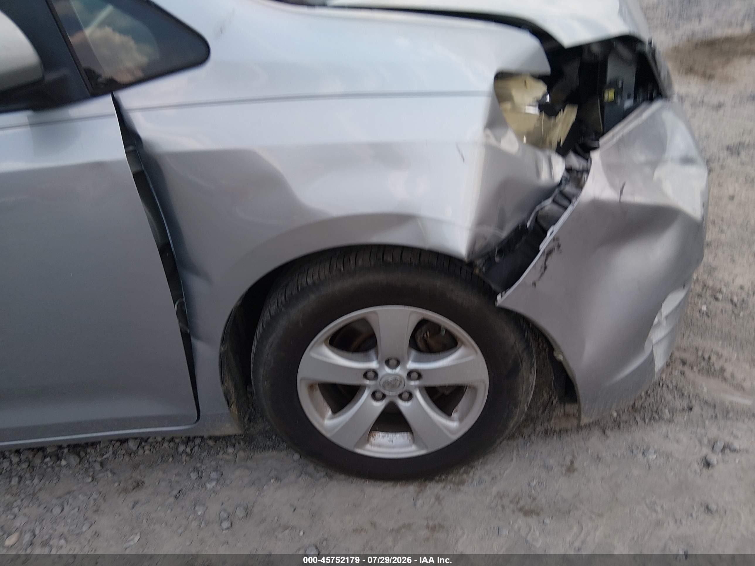 2015 Toyota Sienna Le 8 Passenger Серый vin: 5TDKK3DC0FS629899