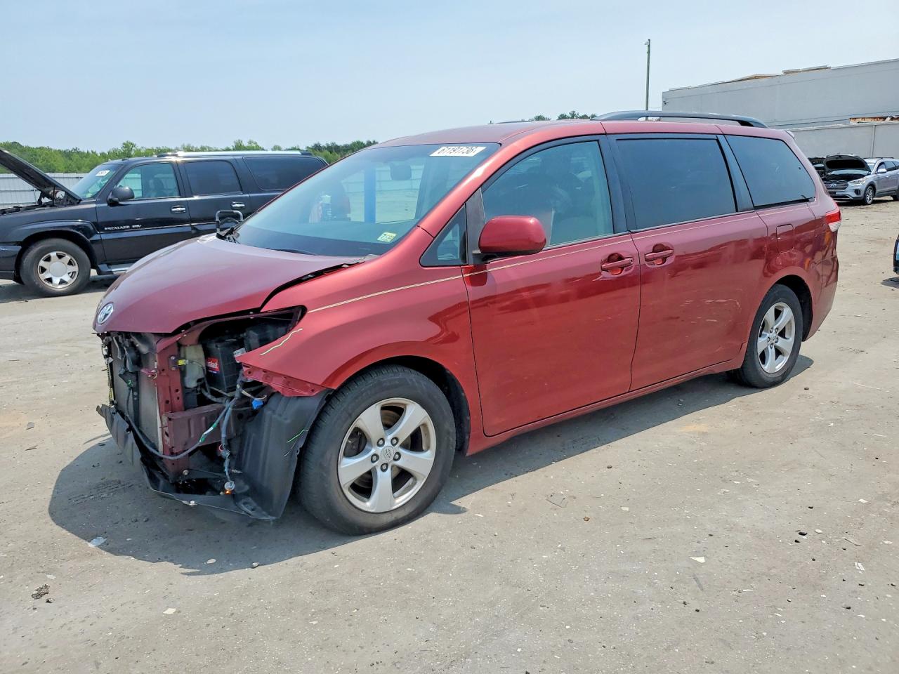 2011 Toyota Sienna Le Red vin: 5TDKK3DC1BS003806