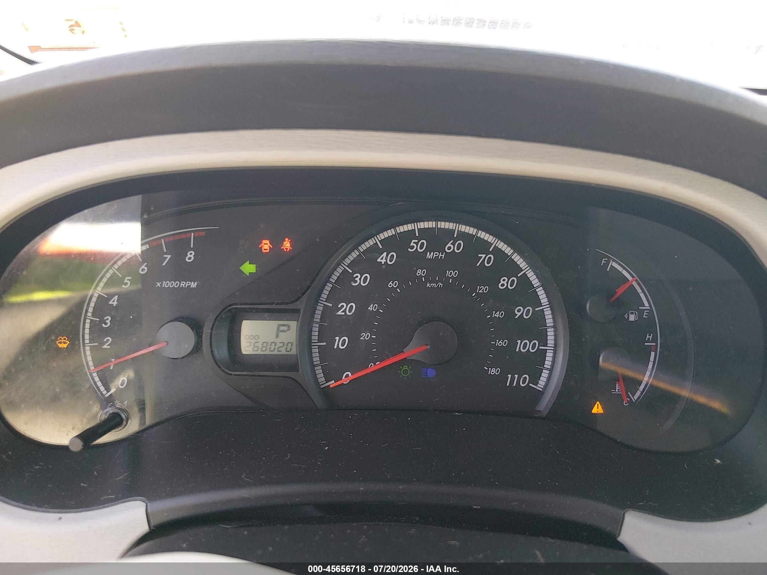 2011 Toyota Sienna Le V6 Gray vin: 5TDKK3DC1BS048924