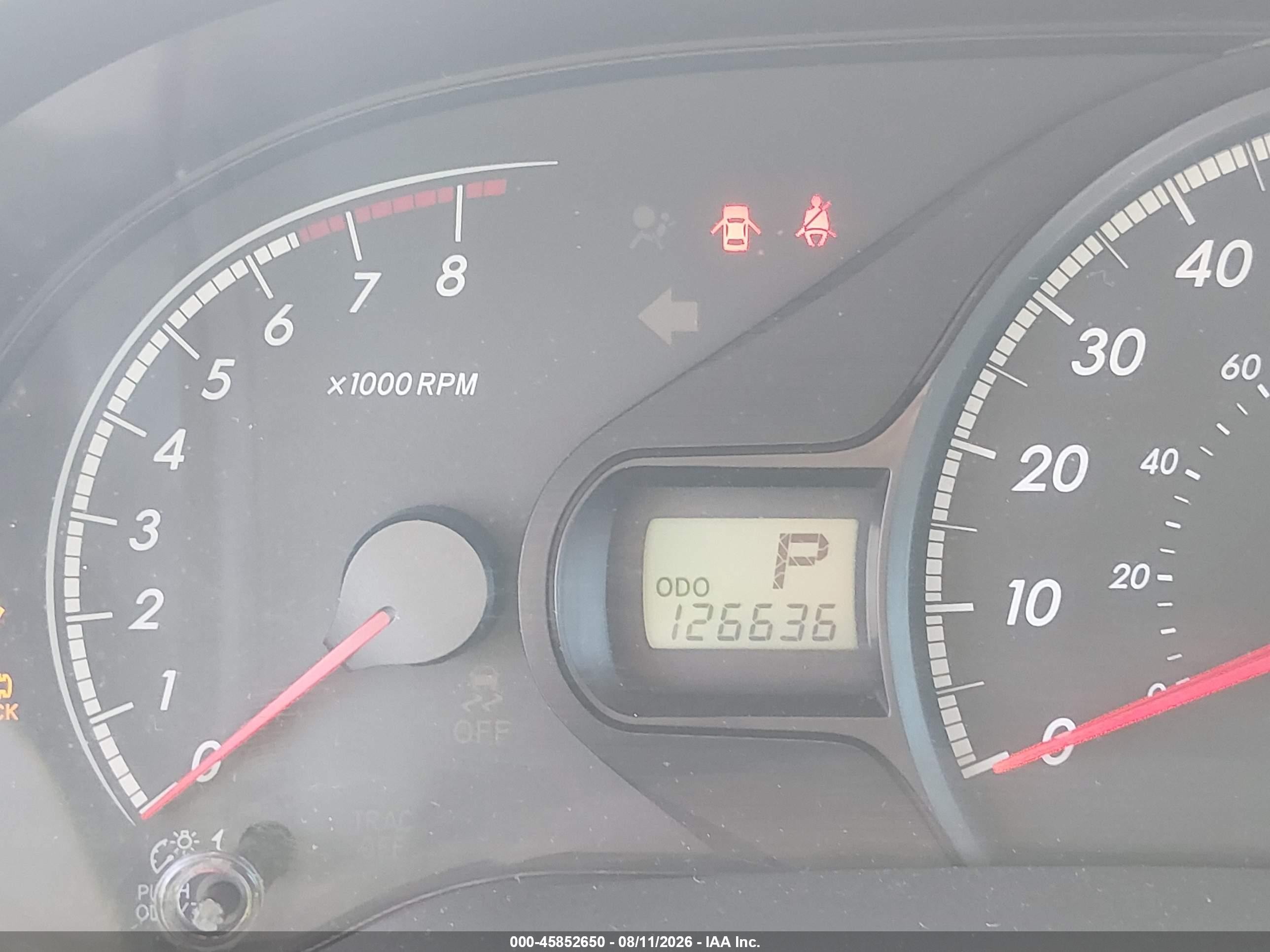2011 Toyota Sienna Le V6 Серебряный vin: 5TDKK3DC1BS142768
