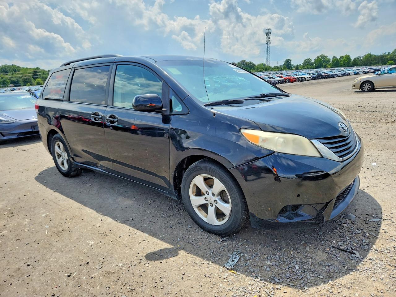 2012 Toyota Sienna Le Черный vin: 5TDKK3DC1CS198615
