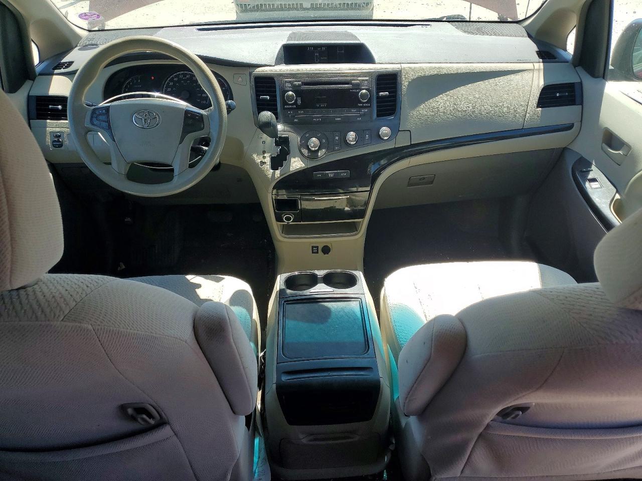 2012 Toyota Sienna Le Red vin: 5TDKK3DC1CS202193
