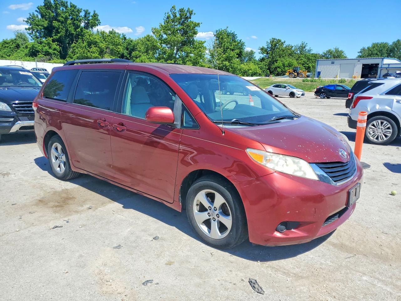 2012 Toyota Sienna Le Red vin: 5TDKK3DC1CS202193