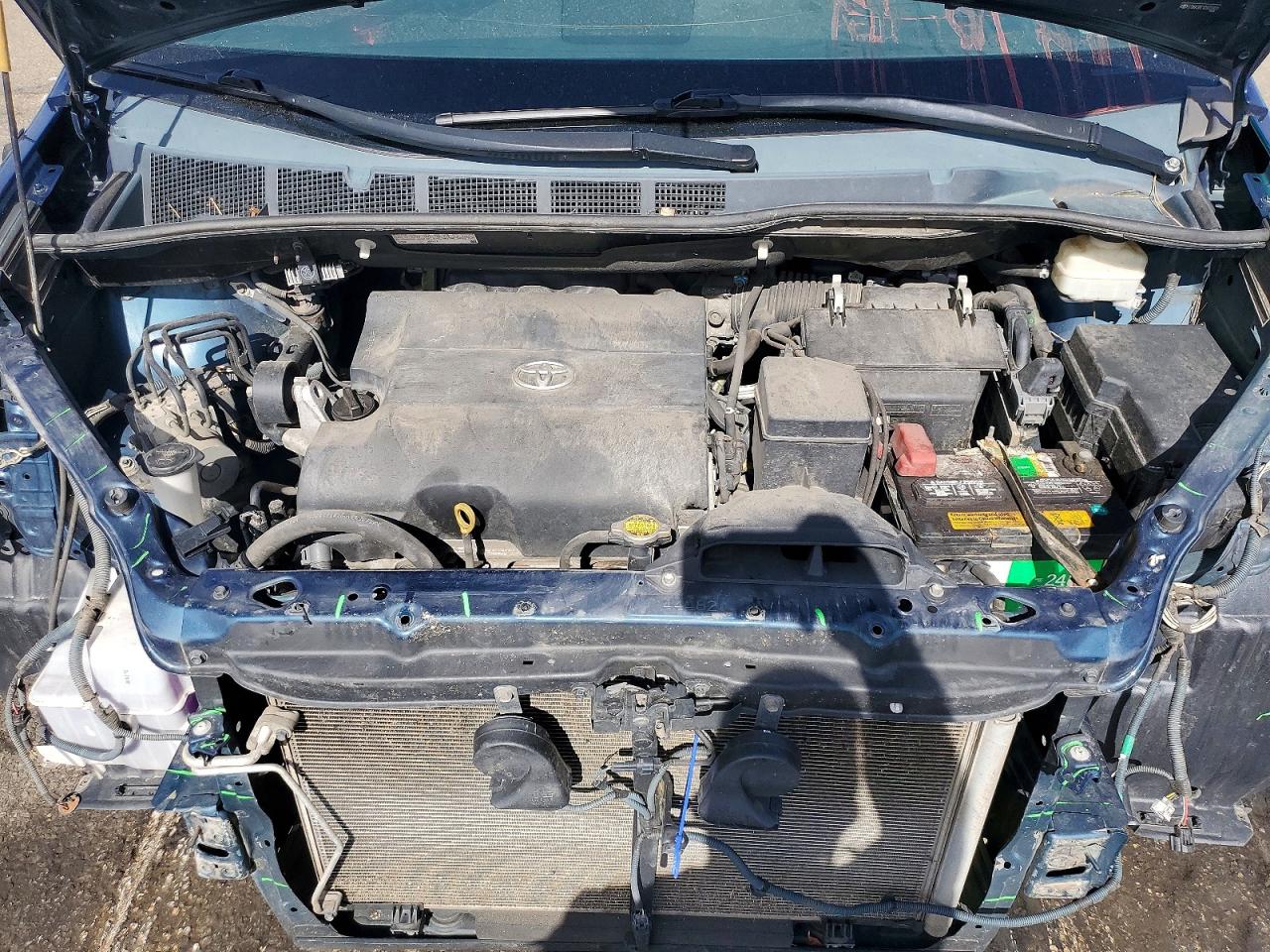 2012 Toyota Sienna Le Blue vin: 5TDKK3DC1CS273121
