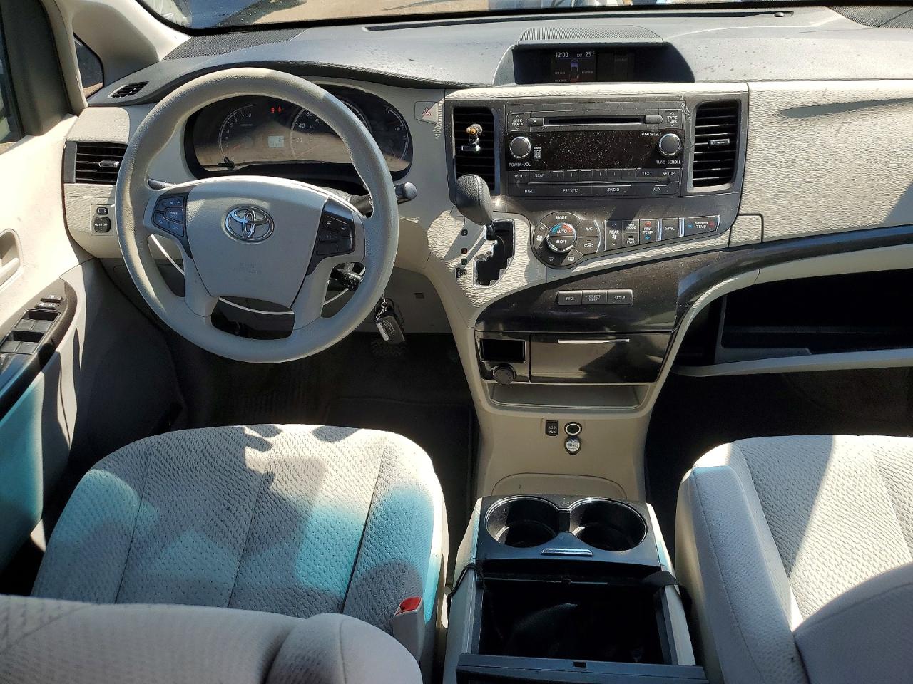 2013 Toyota Sienna Le Gray vin: 5TDKK3DC1DS366559
