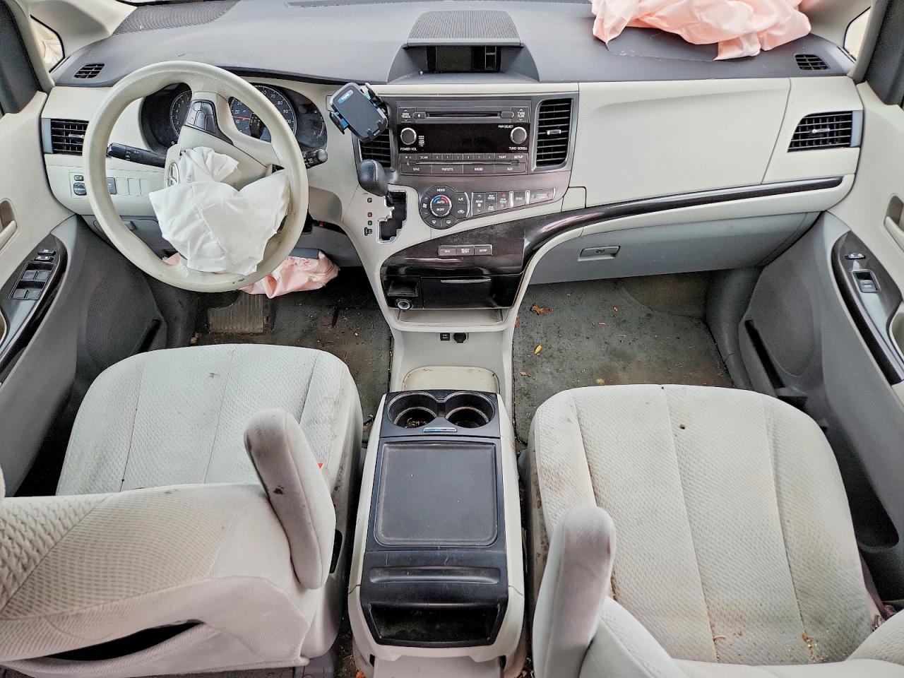 2013 Toyota Sienna Gray vin: 5TDKK3DC1DS378520