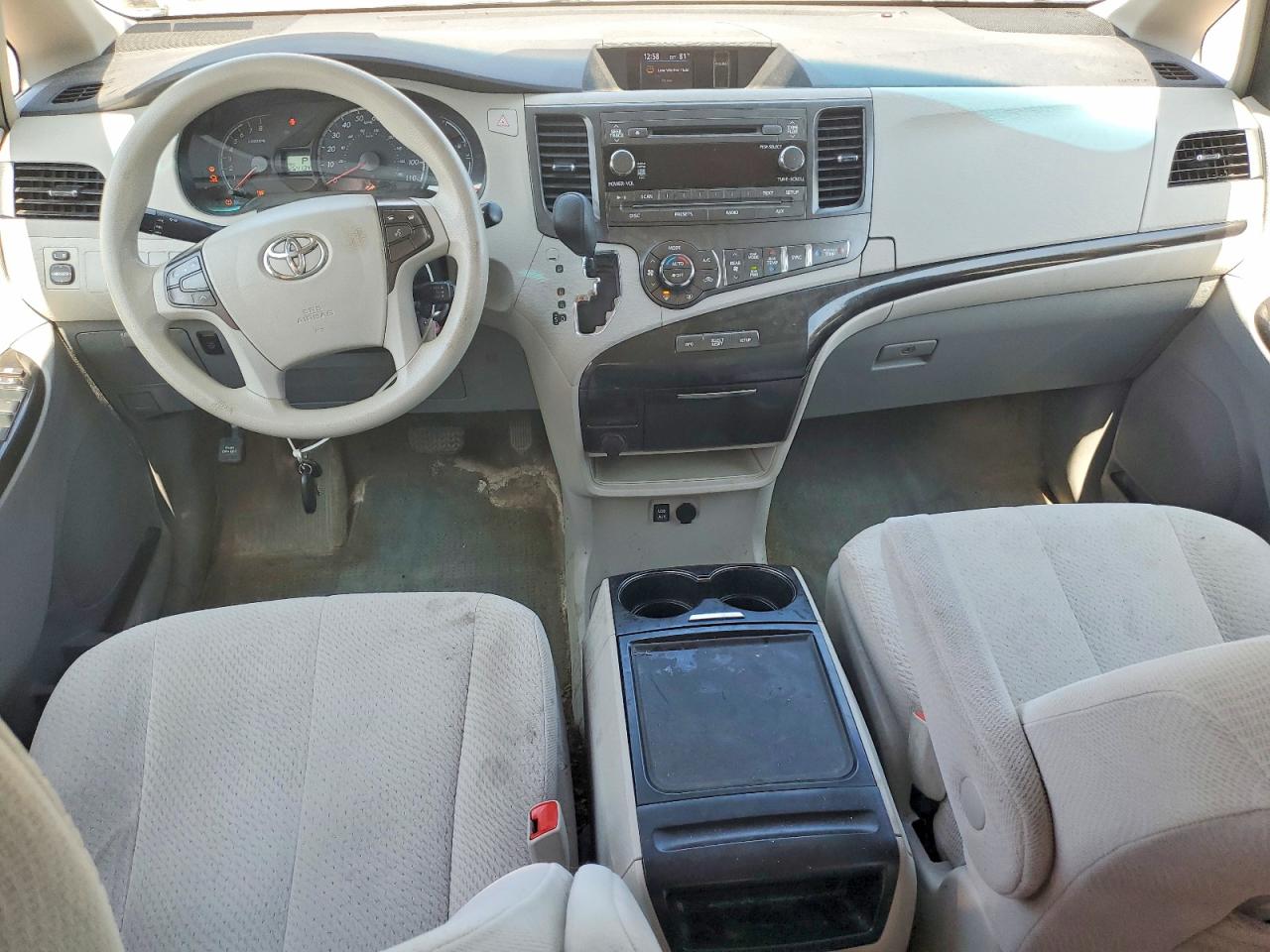 2014 Toyota Sienna Le Green vin: 5TDKK3DC1ES416748