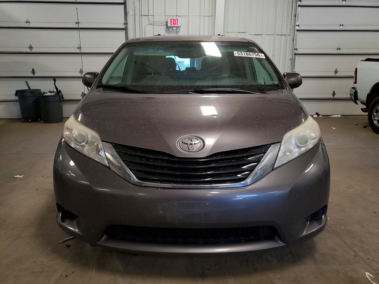 2014 Toyota Sienna Le Gray vin: 5TDKK3DC1ES485536