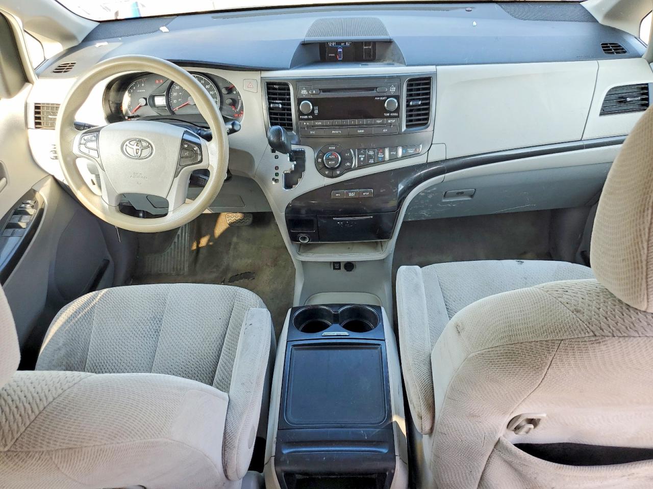 2014 Toyota Sienna Le Gray vin: 5TDKK3DC1ES499839