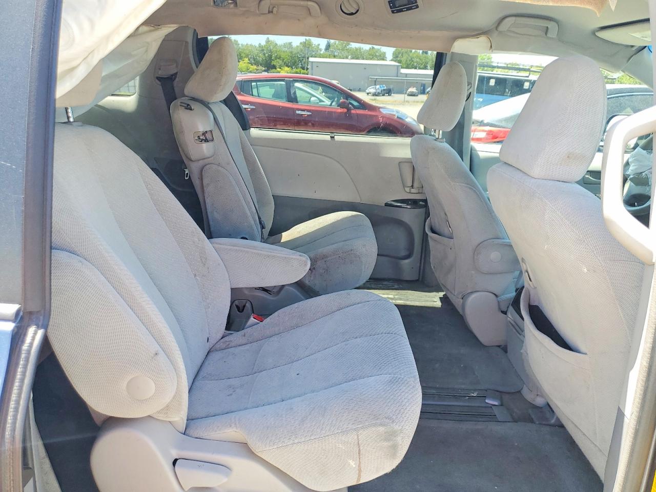 2014 Toyota Sienna Le Blue vin: 5TDKK3DC1ES502898