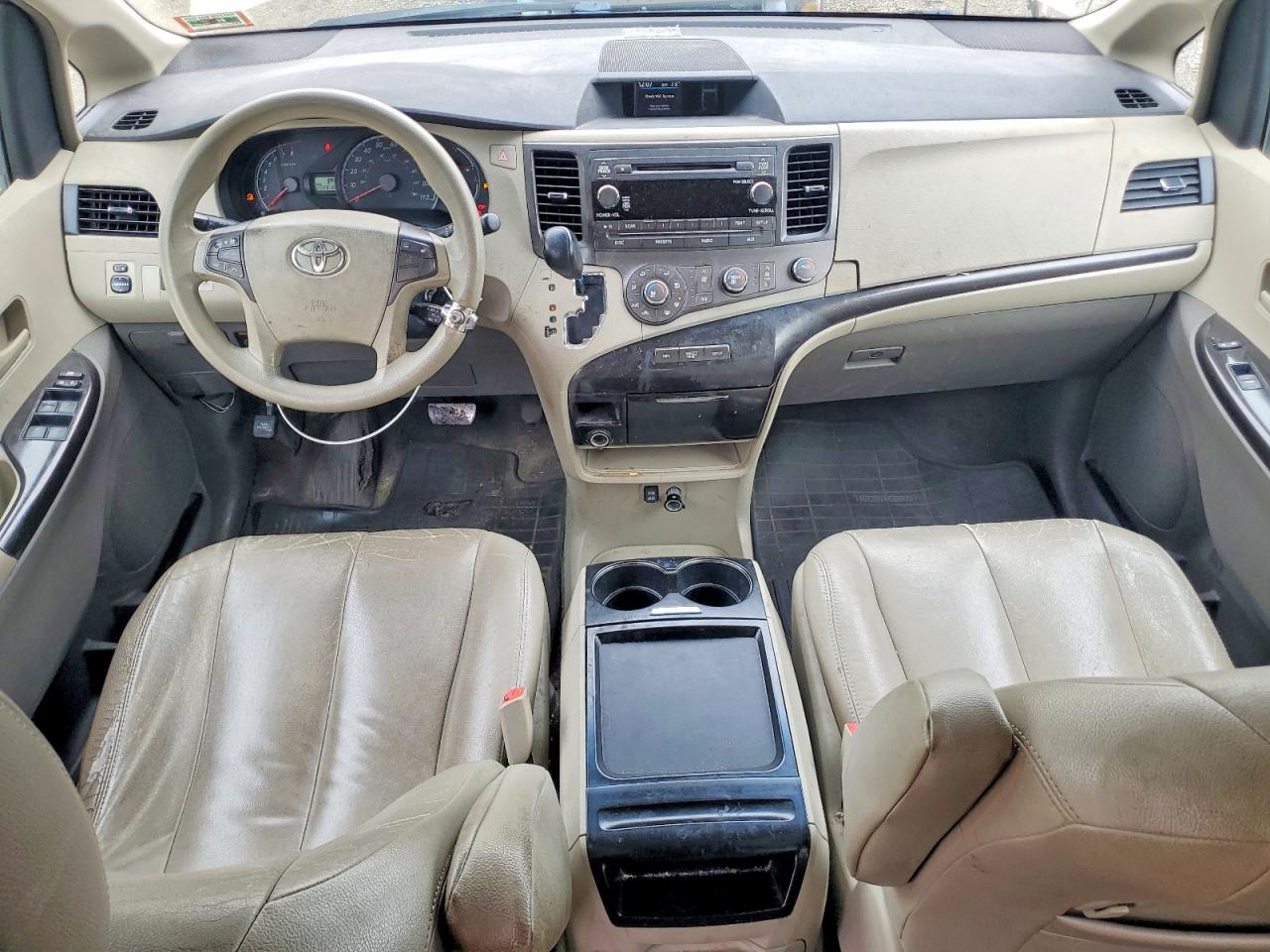 2011 Toyota Sienna Le Gold vin: 5TDKK3DC2BS086517