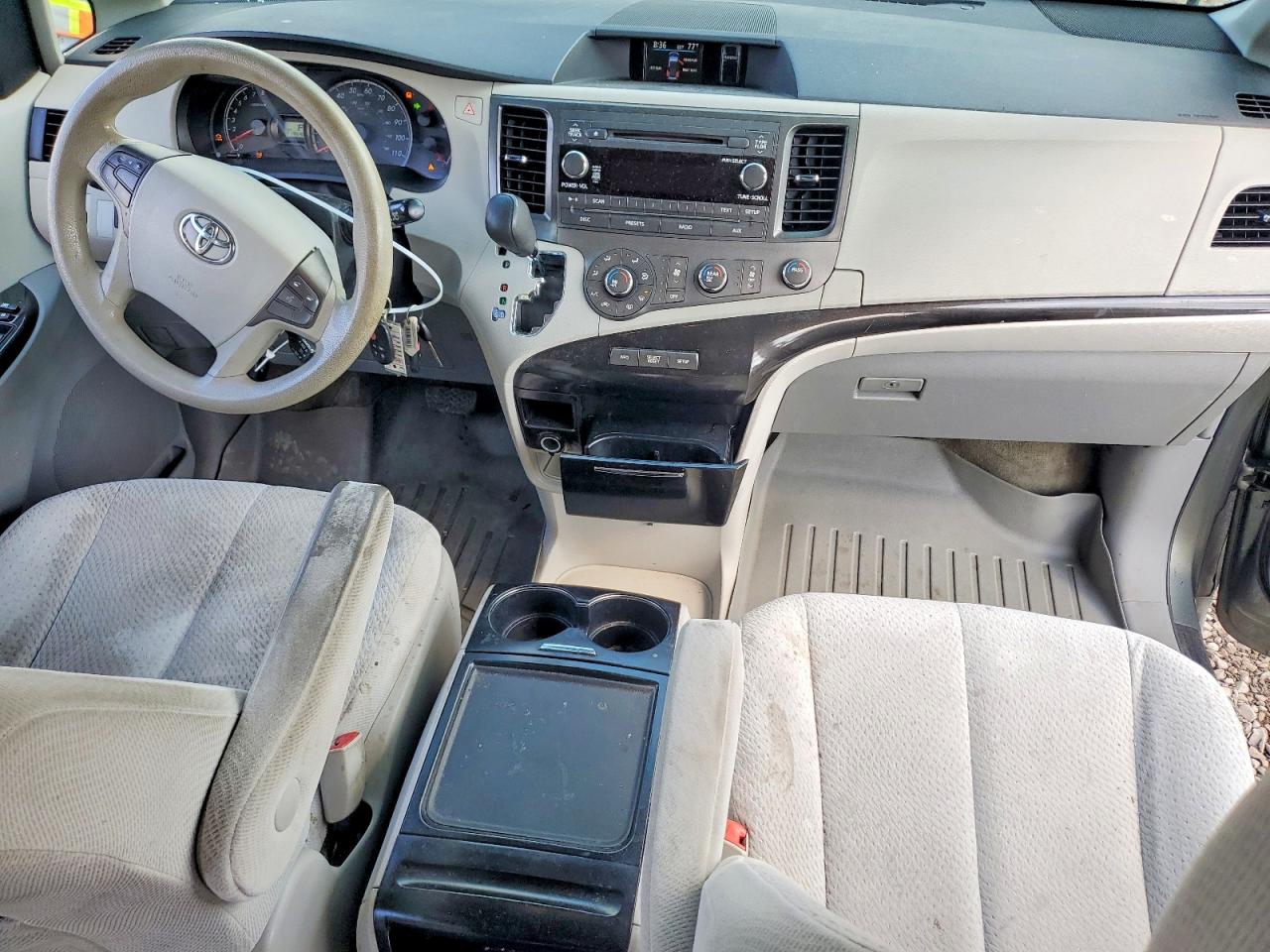 2012 Toyota Sienna Le Зеленый vin: 5TDKK3DC2CS223439