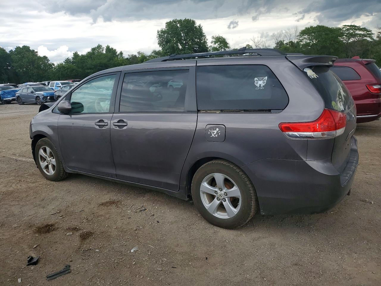 2012 Toyota Sienna Le Gray vin: 5TDKK3DC2CS249250