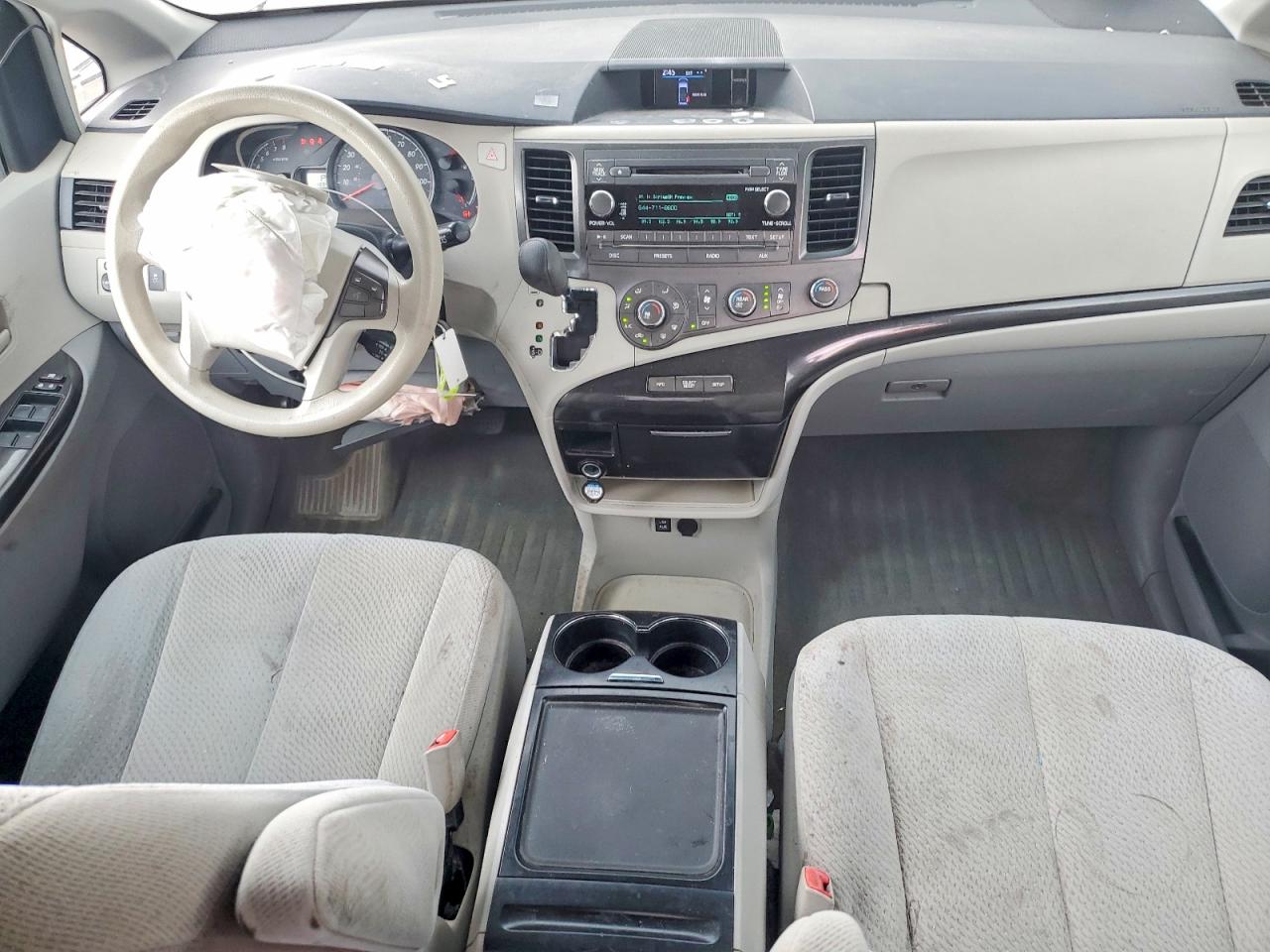 2012 Toyota Sienna Le Gray vin: 5TDKK3DC2CS249250