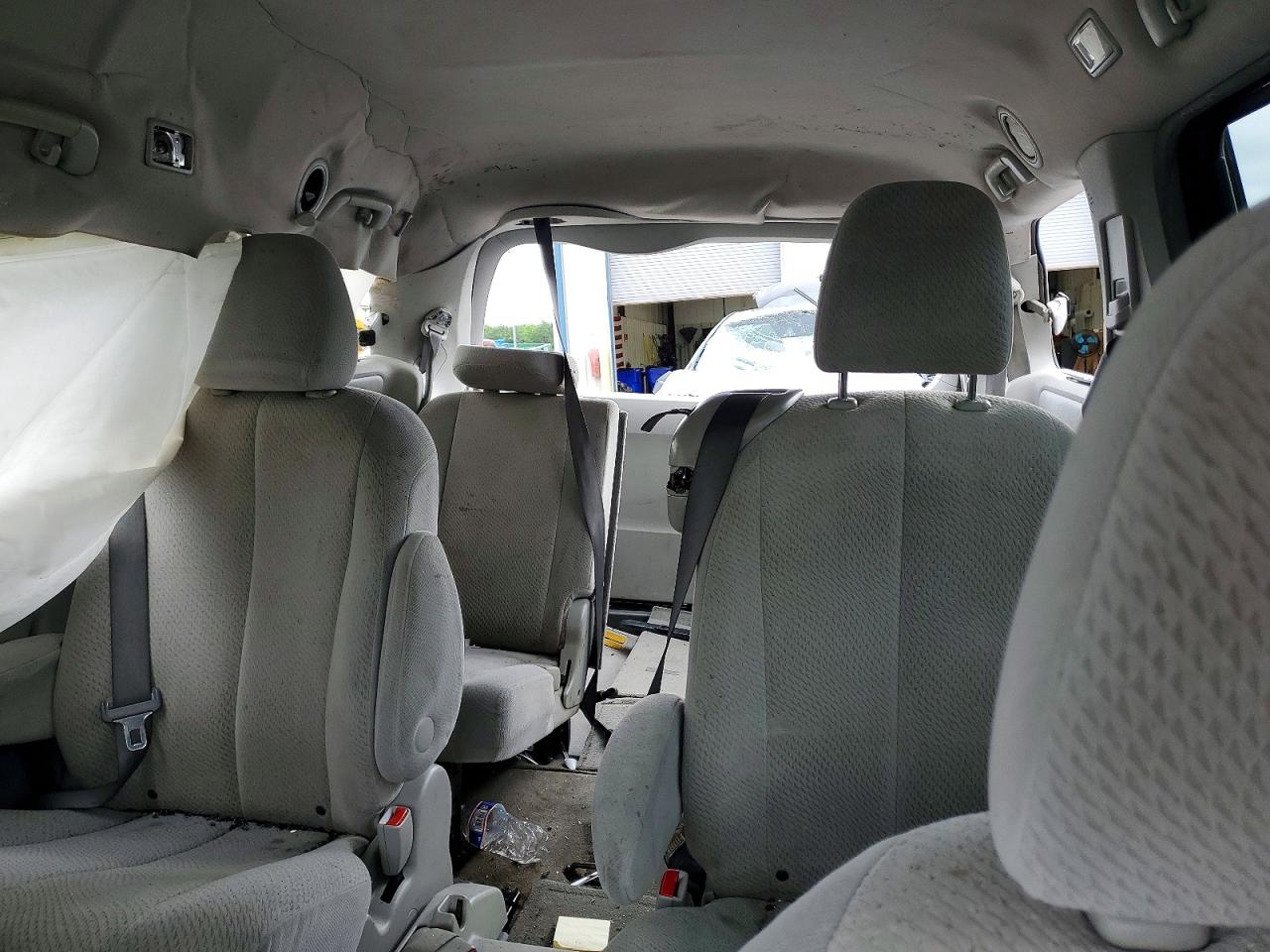 2013 Toyota Sienna Le Gray vin: 5TDKK3DC2DS290429