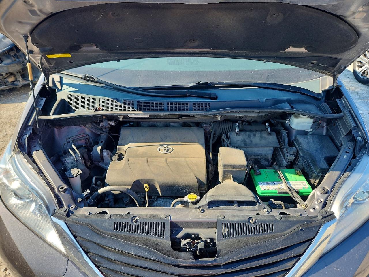 2013 Toyota Sienna Le Gray vin: 5TDKK3DC2DS292682