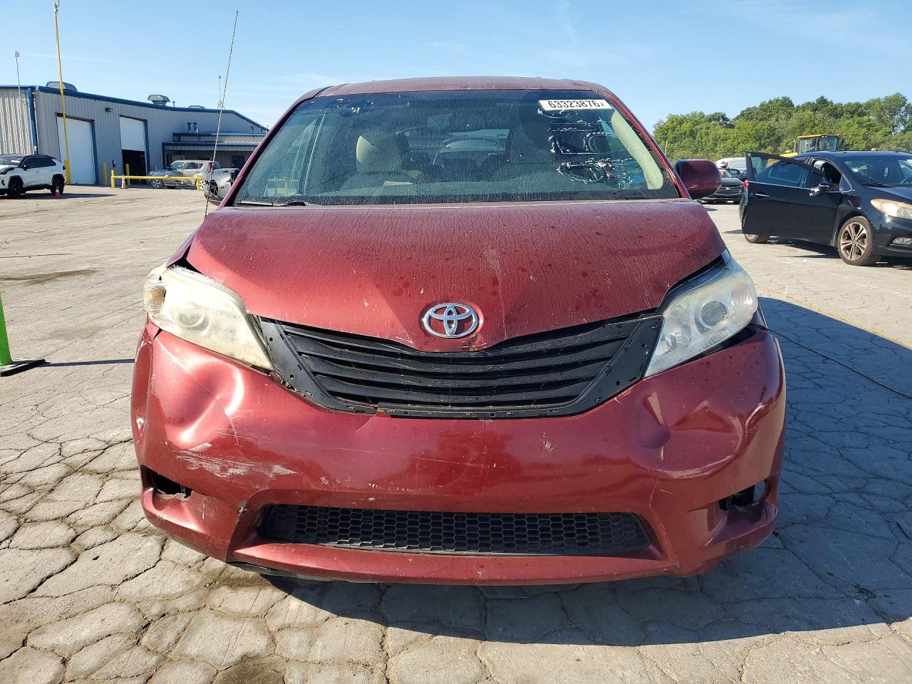 2013 Toyota Sienna Le Maroon vin: 5TDKK3DC2DS369549