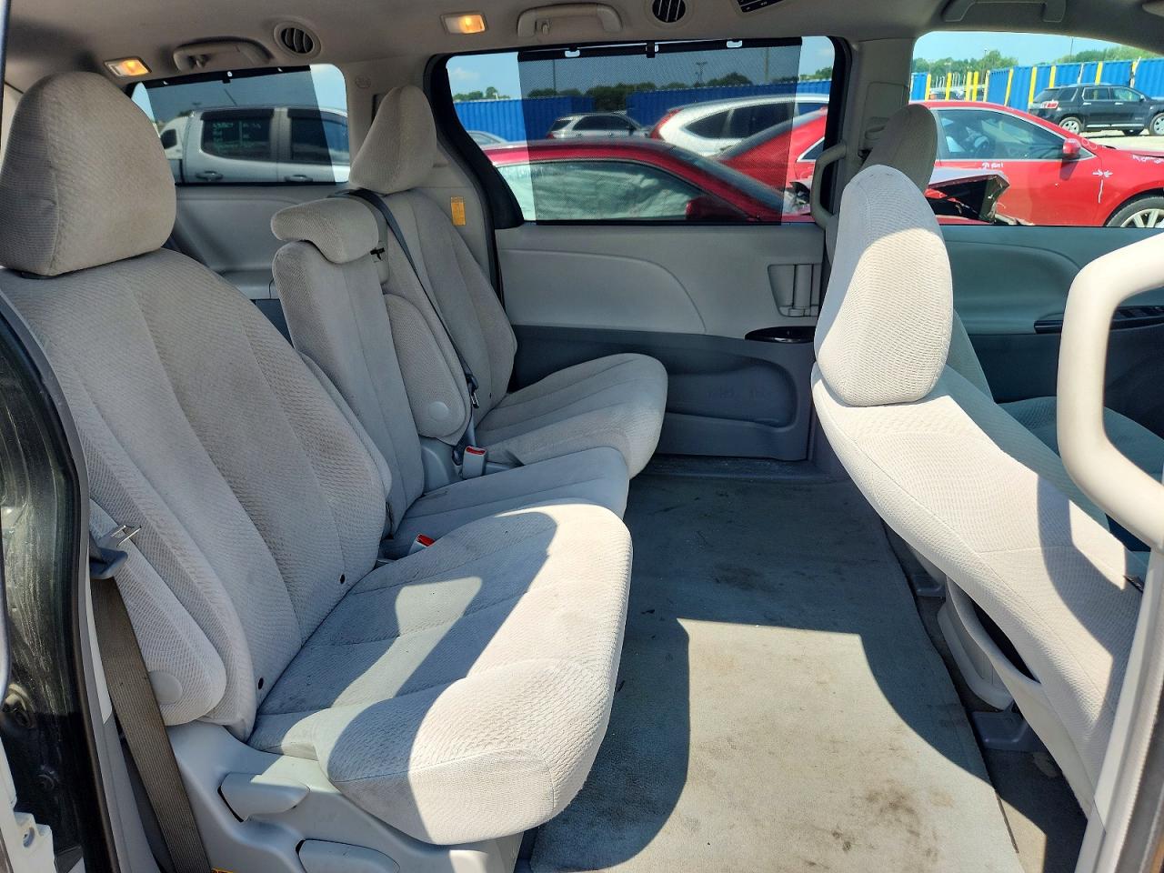 2013 Toyota Sienna Le Gray vin: 5TDKK3DC2DS402923