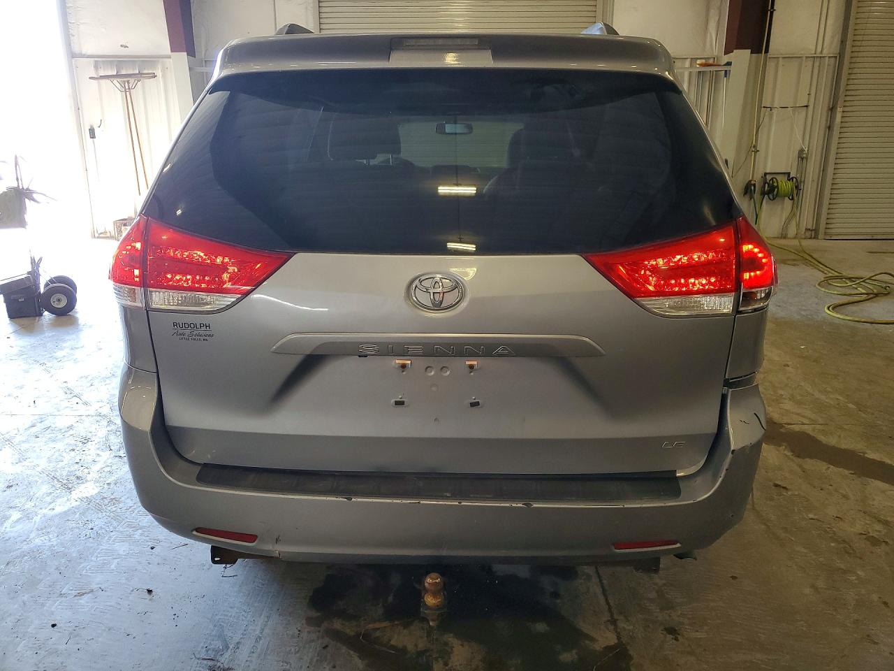 2013 Toyota Sienna Le Silver vin: 5TDKK3DC2DS403795