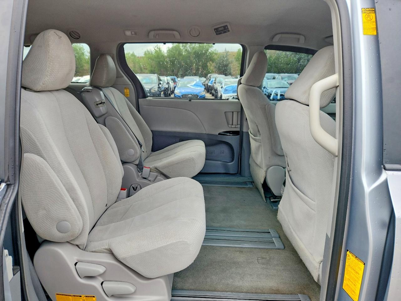 2014 Toyota Sienna Le Silver vin: 5TDKK3DC2ES495590