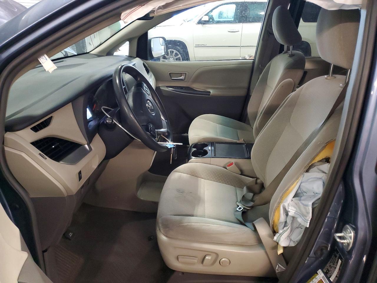 2015 Toyota Sienna Blue vin: 5TDKK3DC2FS579121