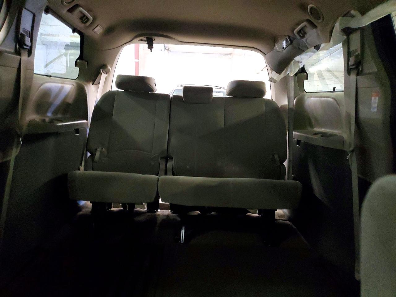 2015 Toyota Sienna Blue vin: 5TDKK3DC2FS579121