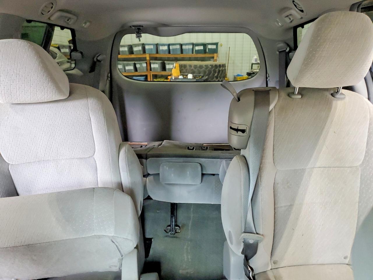 2015 Toyota Sienna Le Tan vin: 5TDKK3DC2FS622968