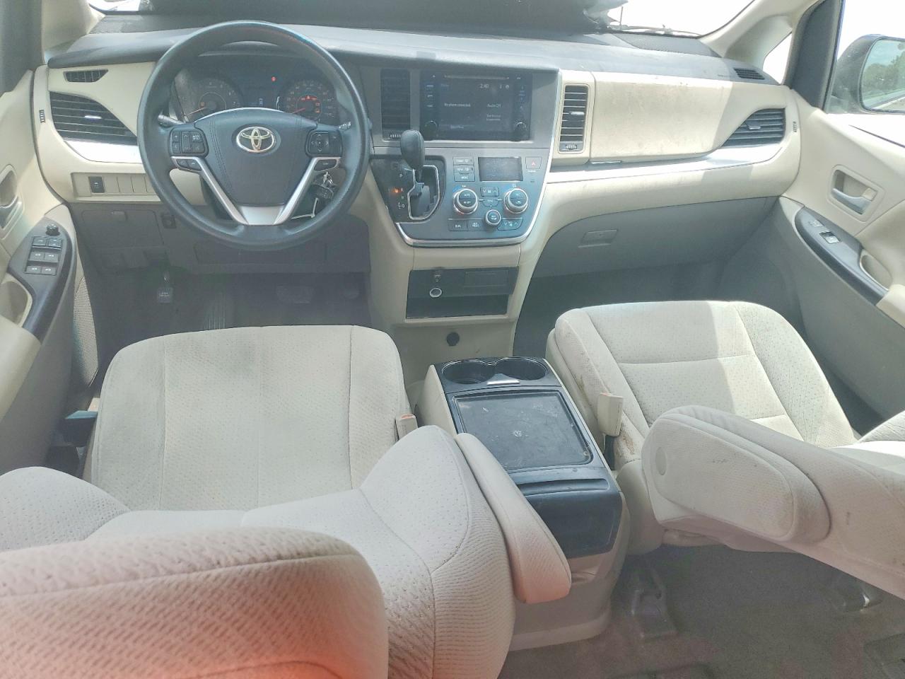 2015 Toyota Sienna Le Beige vin: 5TDKK3DC2FS624624