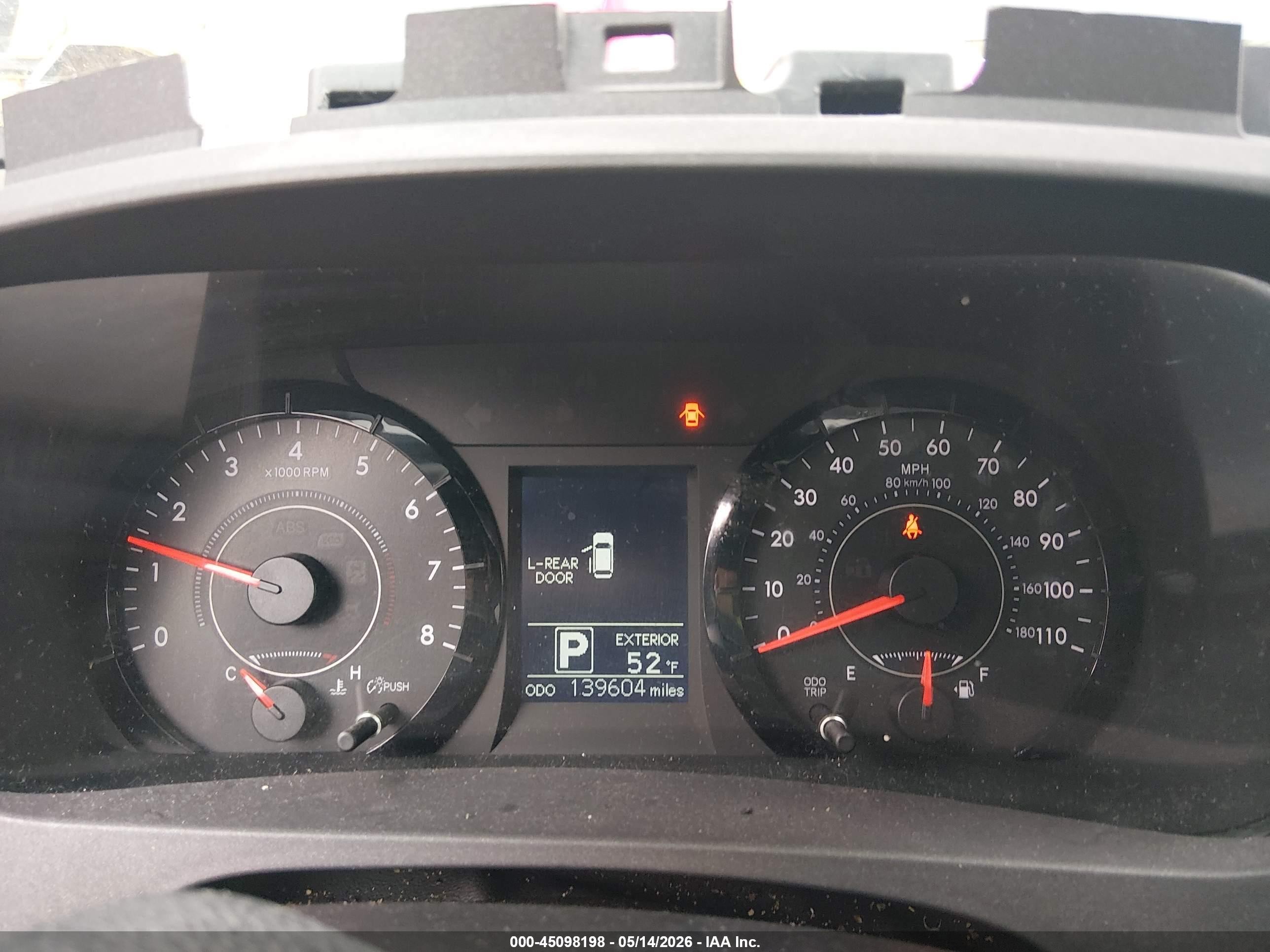 2015 Toyota Sienna Le 8 Passenger Черный vin: 5TDKK3DC2FS661267