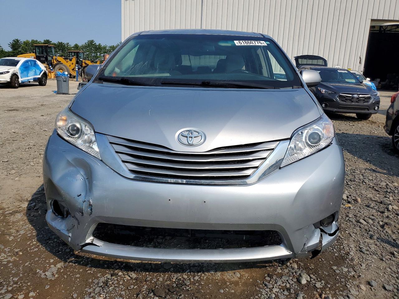2015 Toyota Sienna Le Silver vin: 5TDKK3DC2FS680773