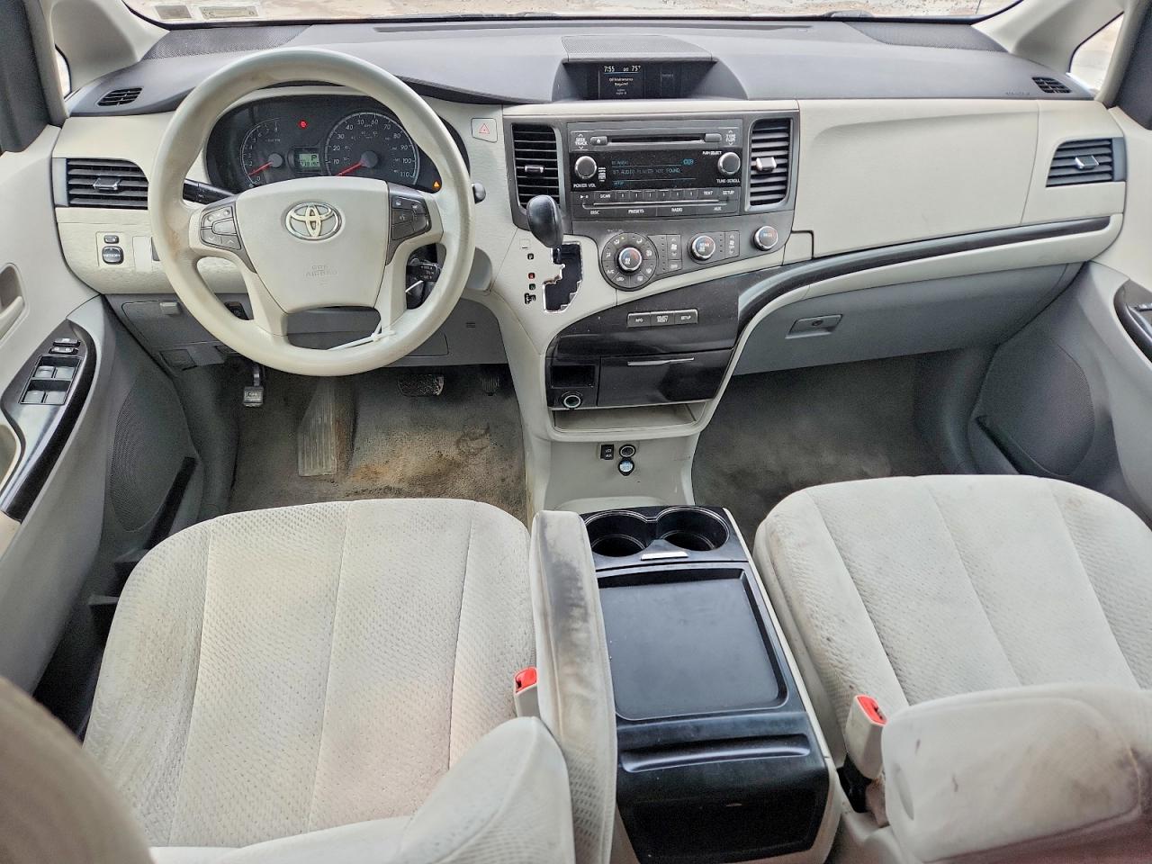 2011 Toyota Sienna Le Charcoal vin: 5TDKK3DC3BS076787